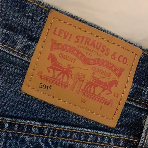 Levis jean shorts - Picture 2 of 3